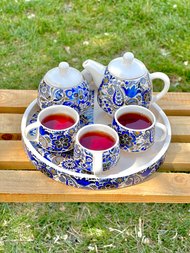 ست چایخوری قوری قندان و فنجان طرح شاه عباسی